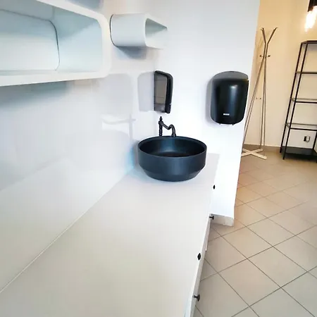 Komfortowy Lägenhet Debrzno